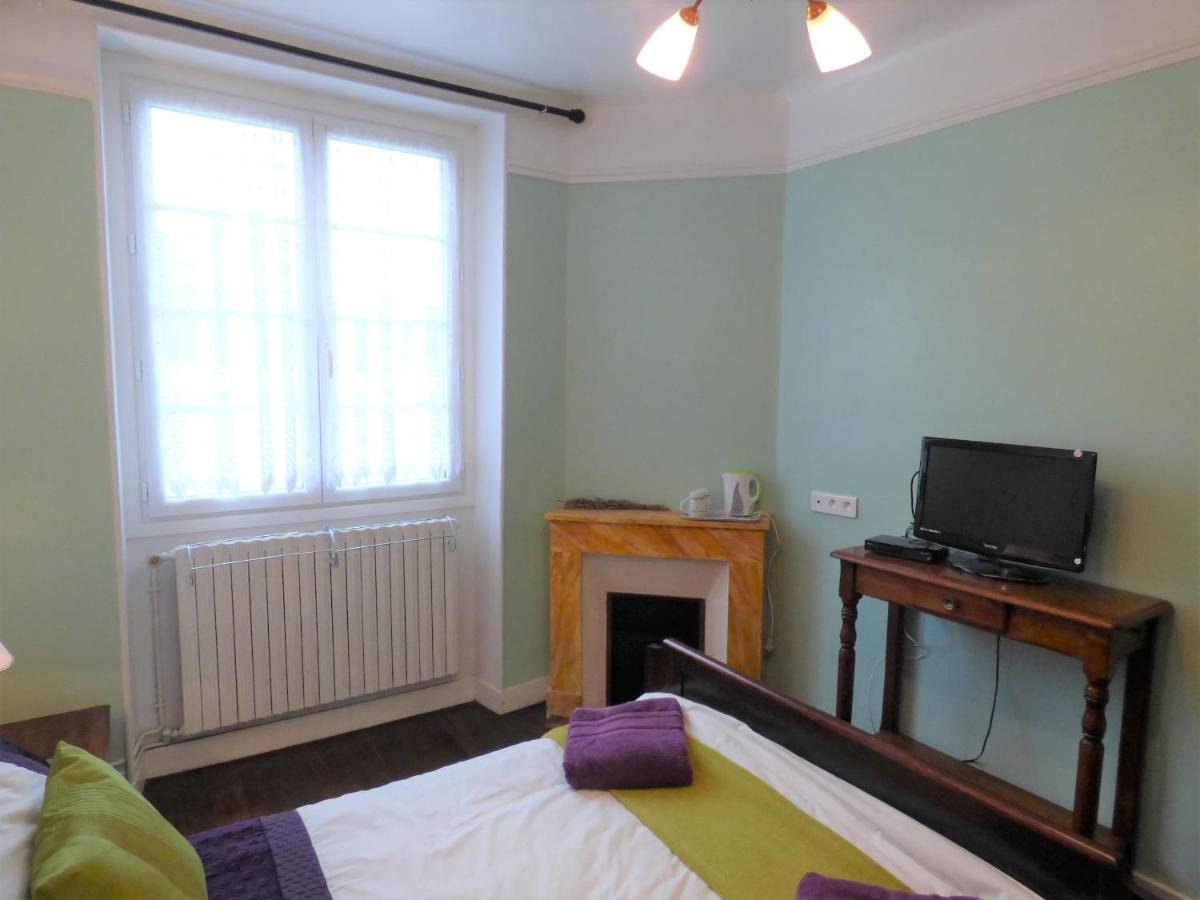 Les Tibles Nanthiat Exterior foto