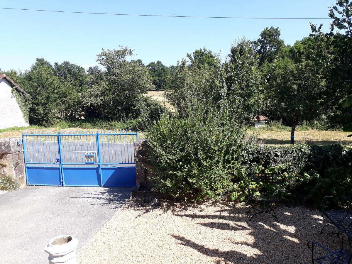 Les Tibles Nanthiat Exterior foto